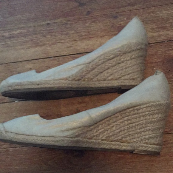 Wedge summer shoes tan size 10 - Picture 2 of 2